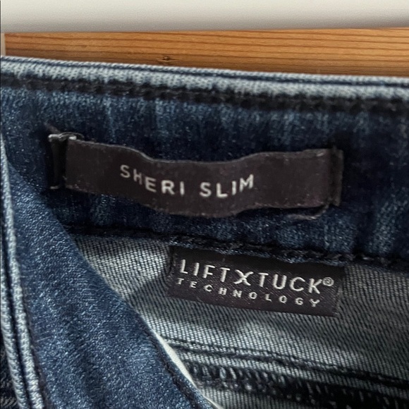 NYDJ Sheri Slim Lift Tuck Stretch Jeans - Picture 3 of 4